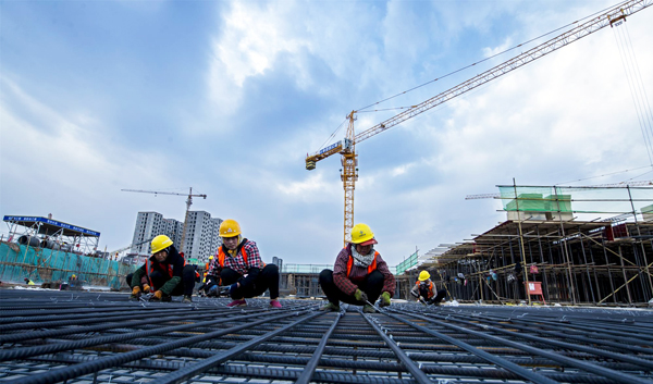 長治高鐵東站及站前道路配套設(shè)施工程項目有序推進 建設(shè)工程施工穩(wěn)步進行